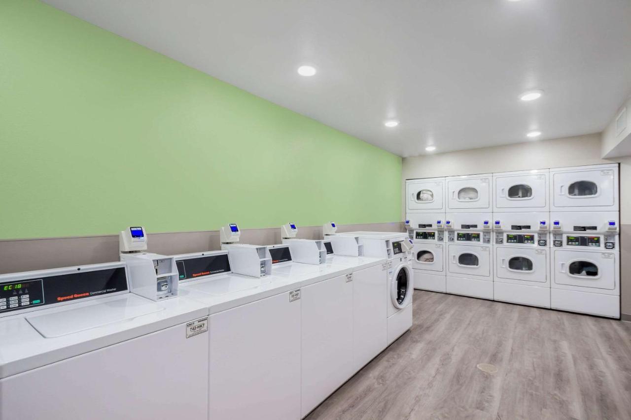 Woodspring Suites Chicago Addison Extérieur photo