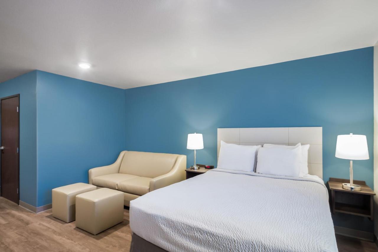 Woodspring Suites Chicago Addison Extérieur photo
